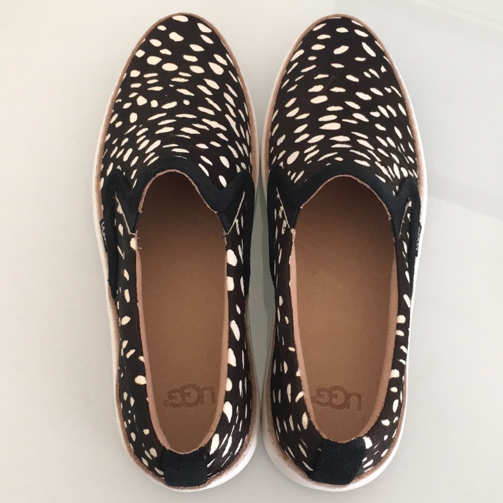 Ugg Soleda Exotic Black Sneakers Womens New - Picture 8 of 8